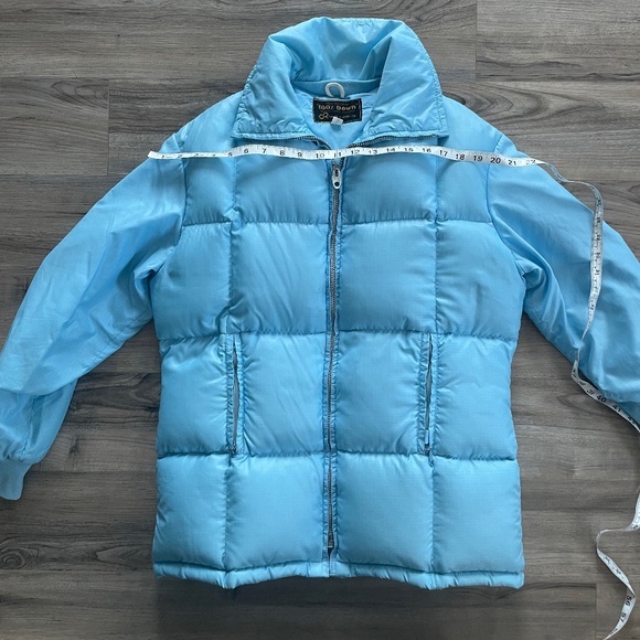 Vintage Light Blue Puffer Jacket - Picture 6 of 16